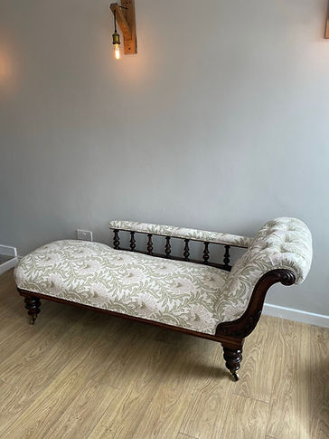 WhatsApp Image 2024-04-29 at 22.01.25_b73dd670.jpg