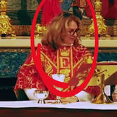 MULHERES NO SACERDÓCIO! Cristo não conferiu à Igreja autoridade para ordenar mulheres como sacerdotes, mas, para uma Igreja que está apostatando, isto é só um detalhe insignificante...