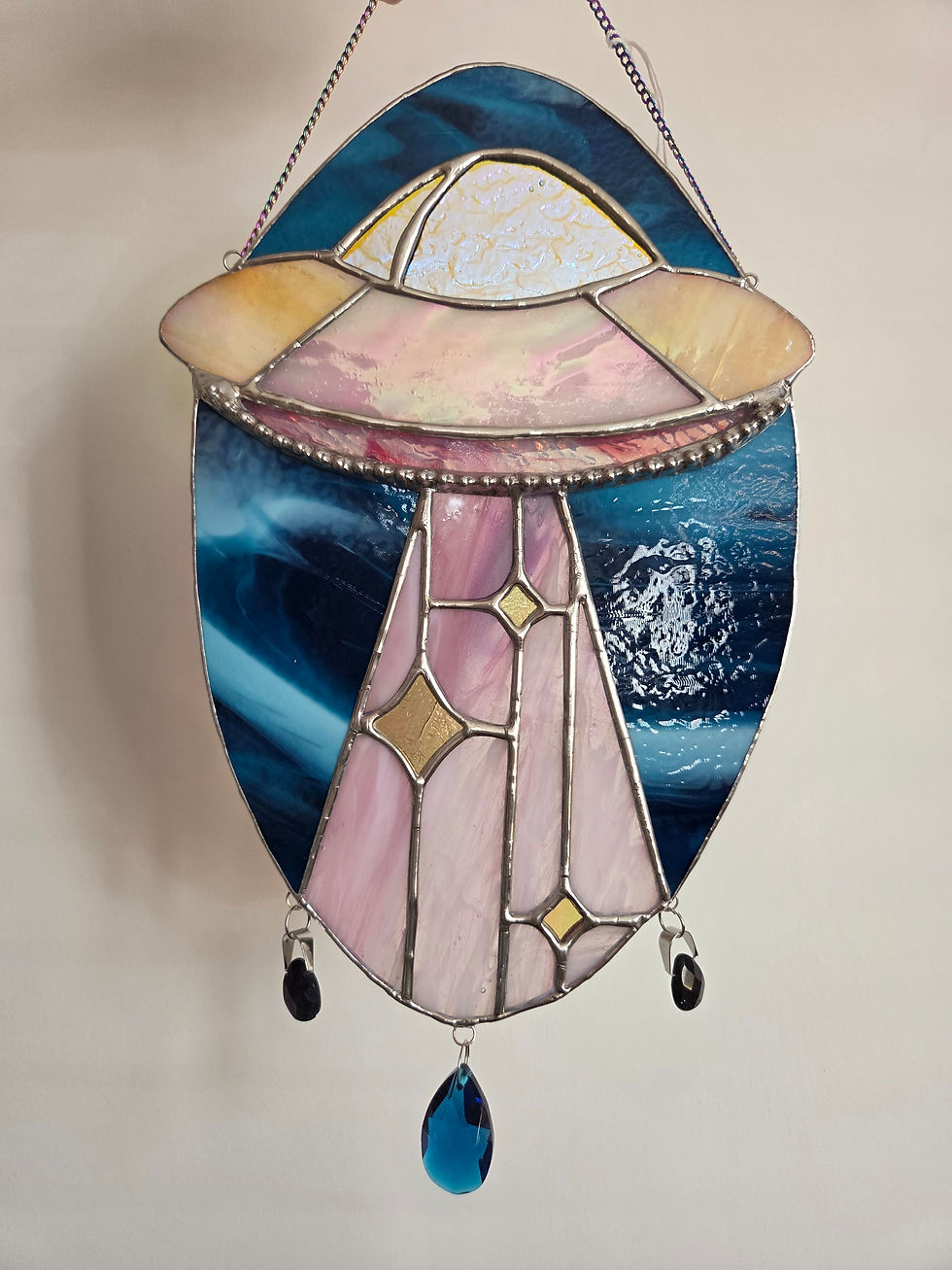 Thumbnail: Ufo skies - Pink and cream