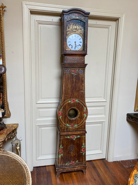 Antique French painted floral detailed longcase pine Comtoise / Morbier grandfather clock w/ repousse brass face