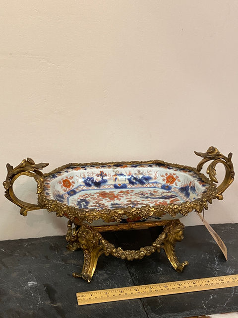 Antique Imari porcelain octagonal platter with Louis XVI style gilt bronze ormolu mounts