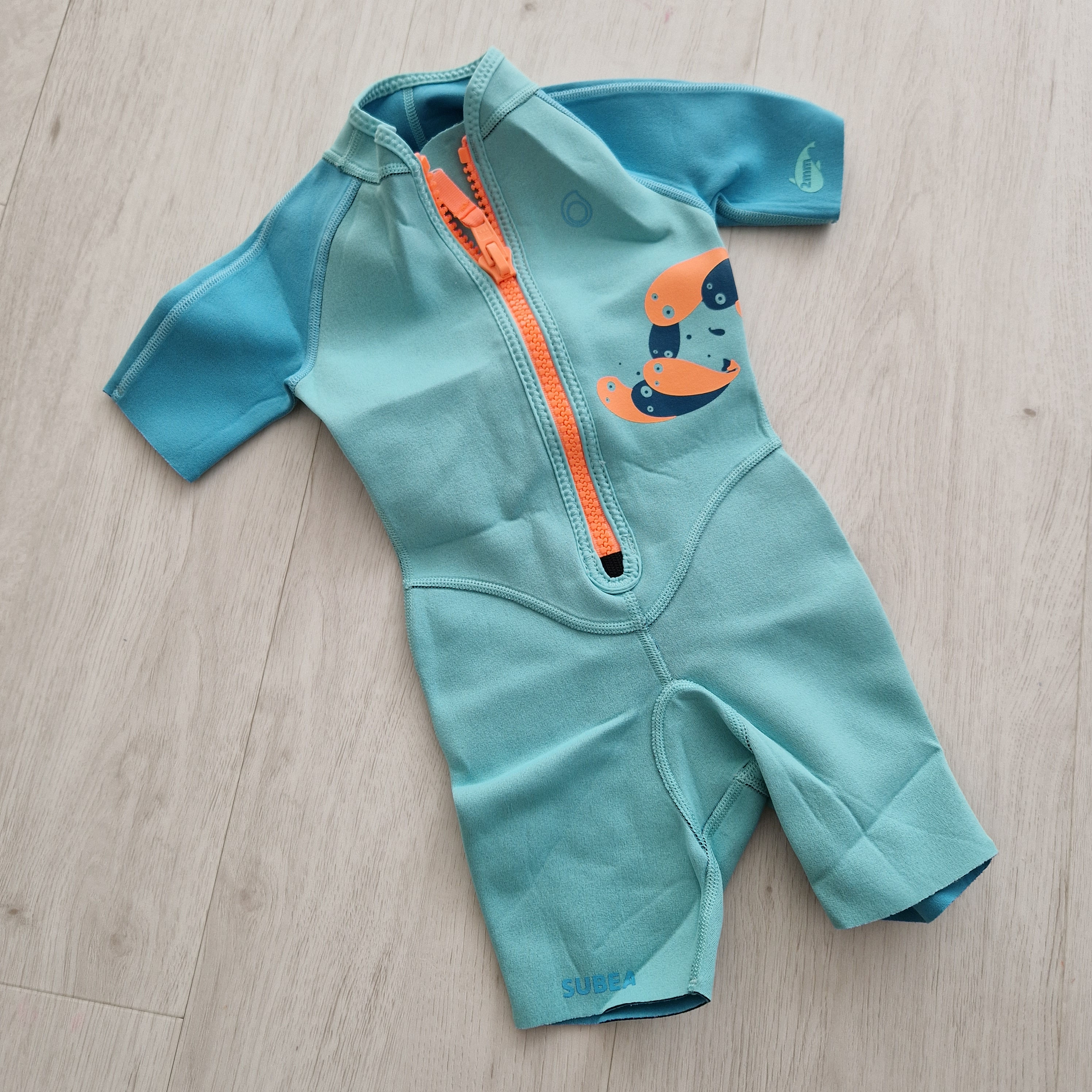 A VENDRE - V000636 - Combinaison shorty enfant néoprène 2mm turquoise Decathlon