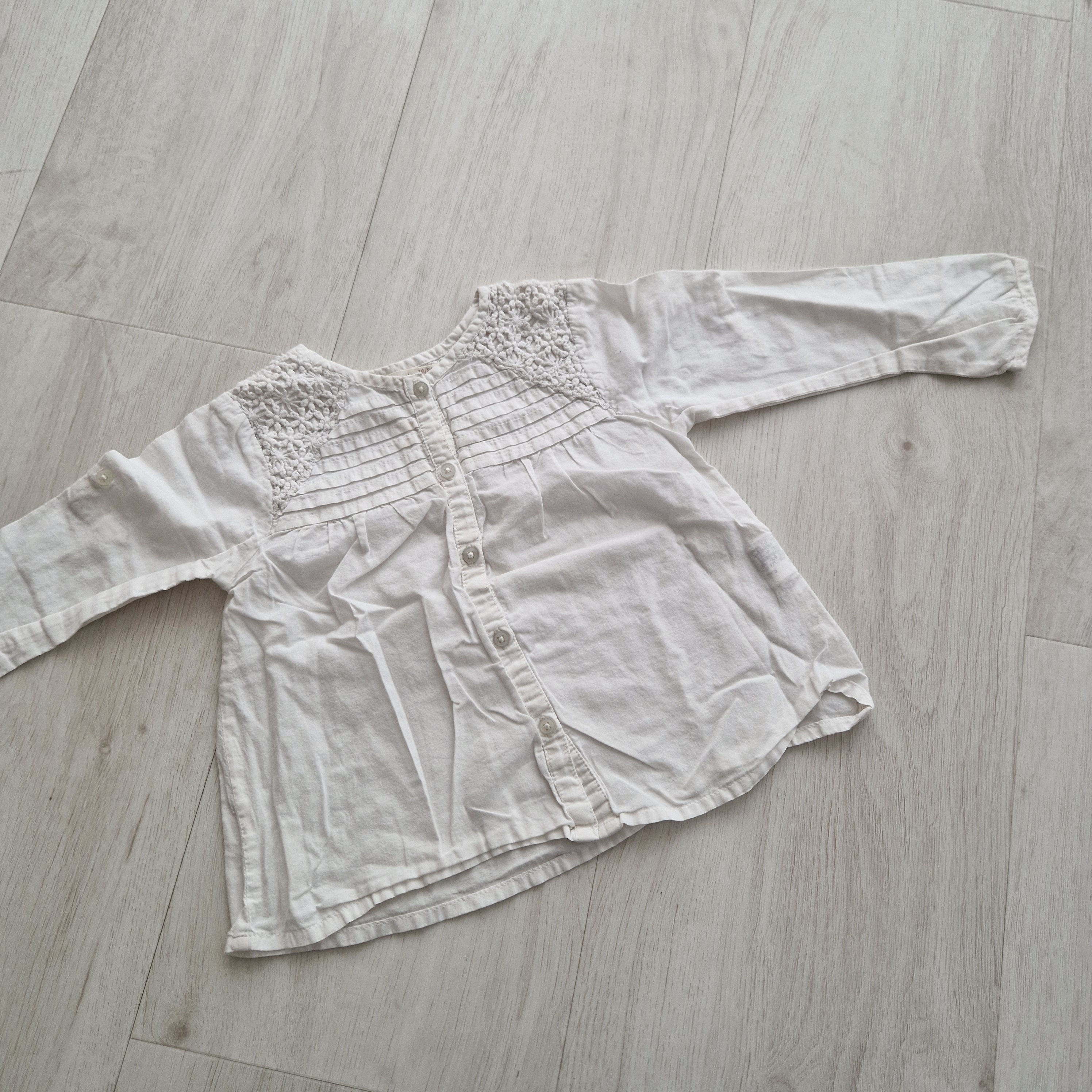 A VENDRE - V000769 - Blouse blanche 18-24 mois Zara