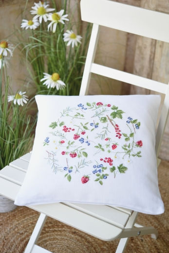 Miniaturbild: Buch - Ein schönes halbes Jahr Teil 2 - Kreuzstichmuster von Christiane Dahlbeck