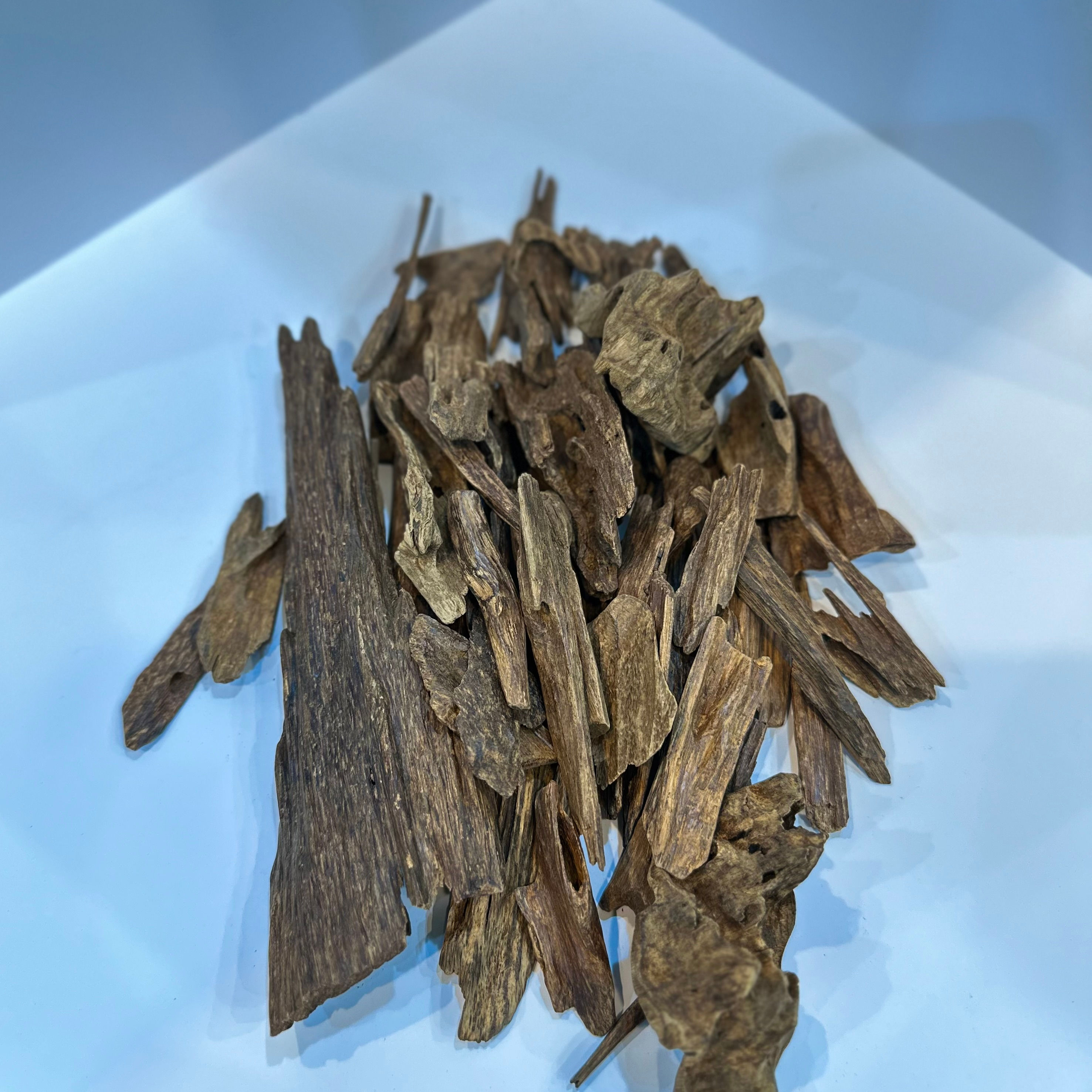 Royal Cambodi Oud No. 0050 - 30 grams