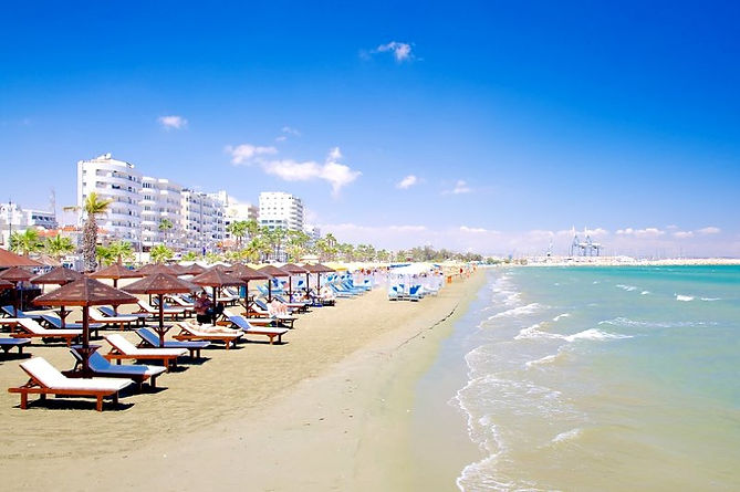 larnaca-finikoudes-beach.jpg