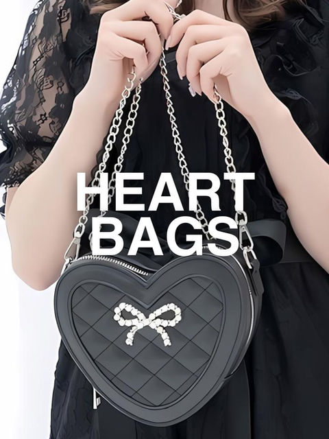 black heart bag