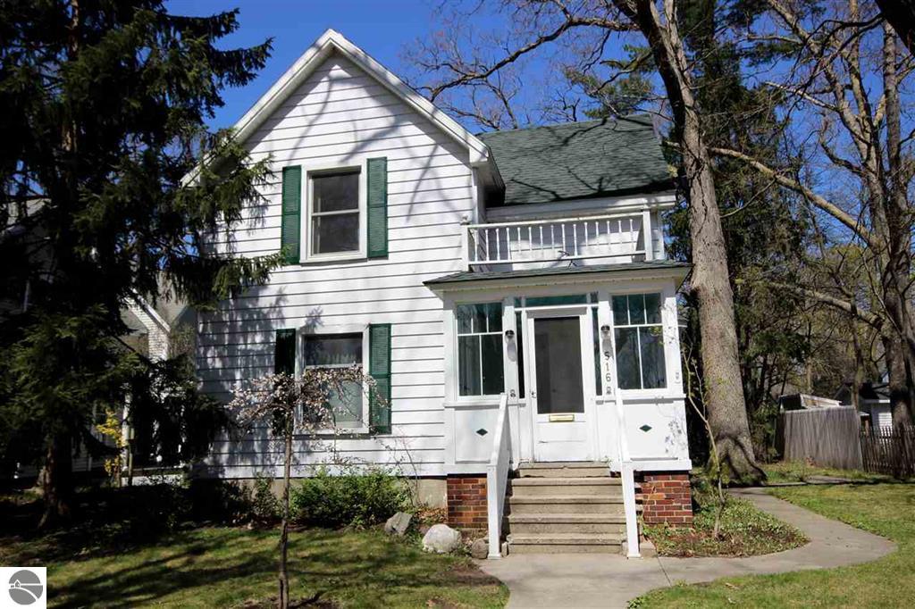 516 W Ninth Street