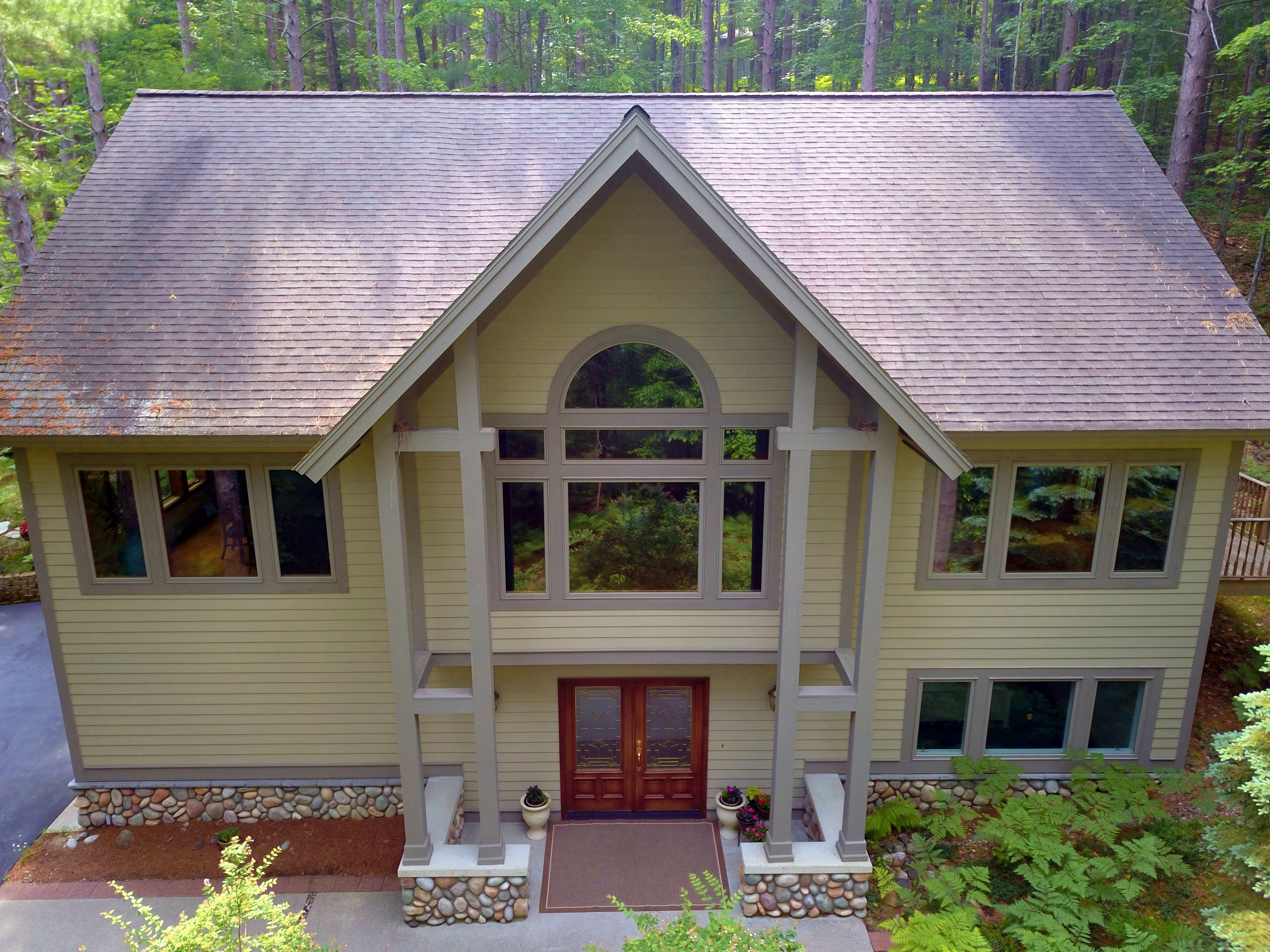 4678 Lands End Road