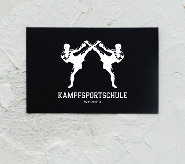 Grün Modern Handschrift Blume Sport Yoga Pilates Studio Logo(1).png