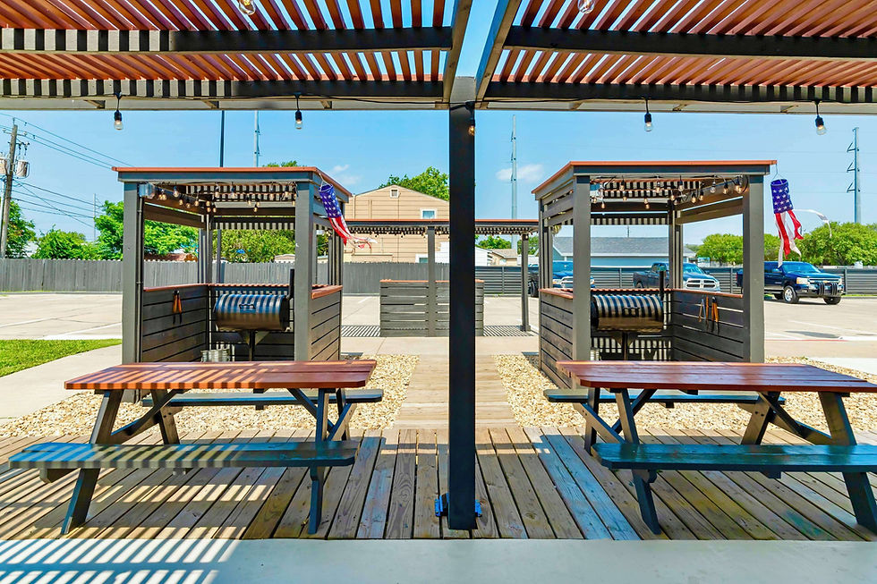 Outdoor BBQ grills at Best Western Corpus Christi Airport extended stay hotel