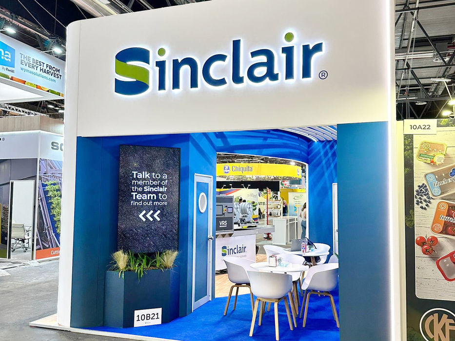 An exhibition stand for Sinclair International at Fruit Attraction 2025 event in Madrid