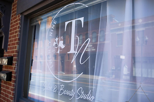 salon front.jpg