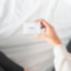 Main tenant un savon Kibo