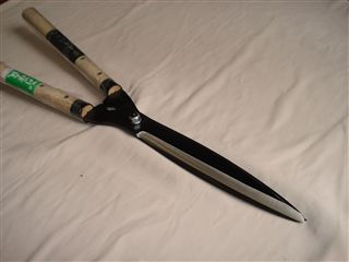 サムネイル： マルマン刈込鋏240ミリ青紙鋼　直刃　短柄