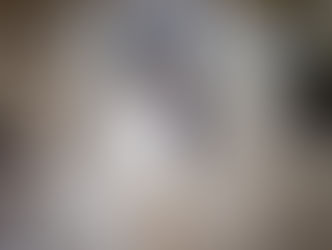 How to choose a wedding photographer.