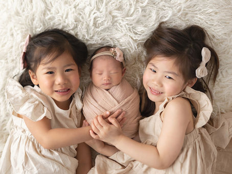 Welcoming Baby Home: The Beauty of In-Home Newborn Photography