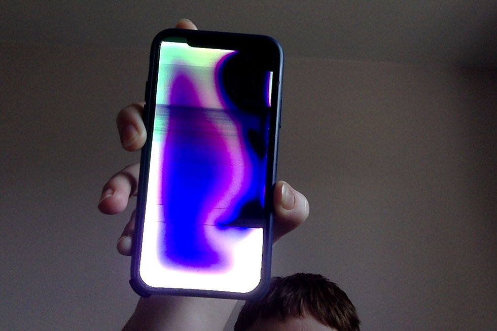 smashed glitching phone screen