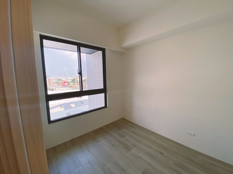 LINE_ALBUM_侑峰鑫生活_251002_21_1