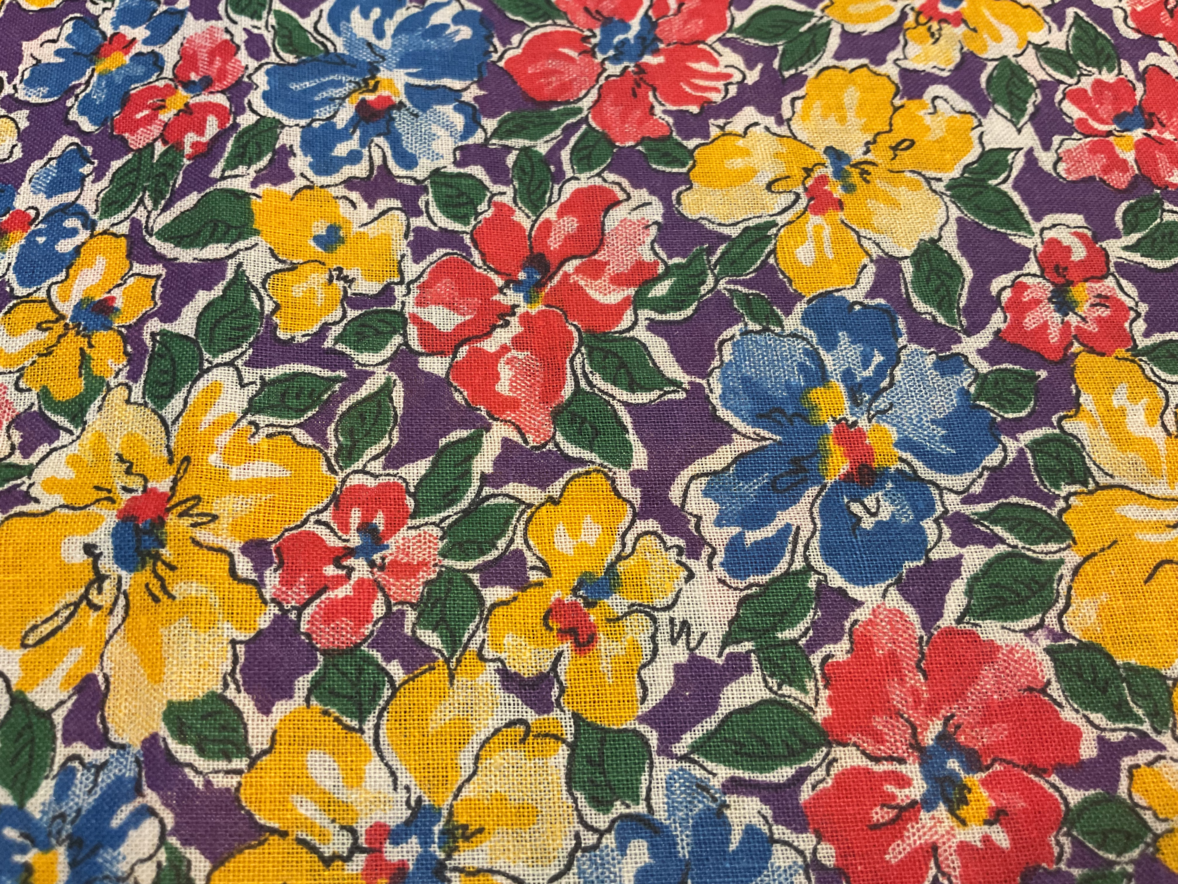 Vintage Joyful Floral Cotton /130cm