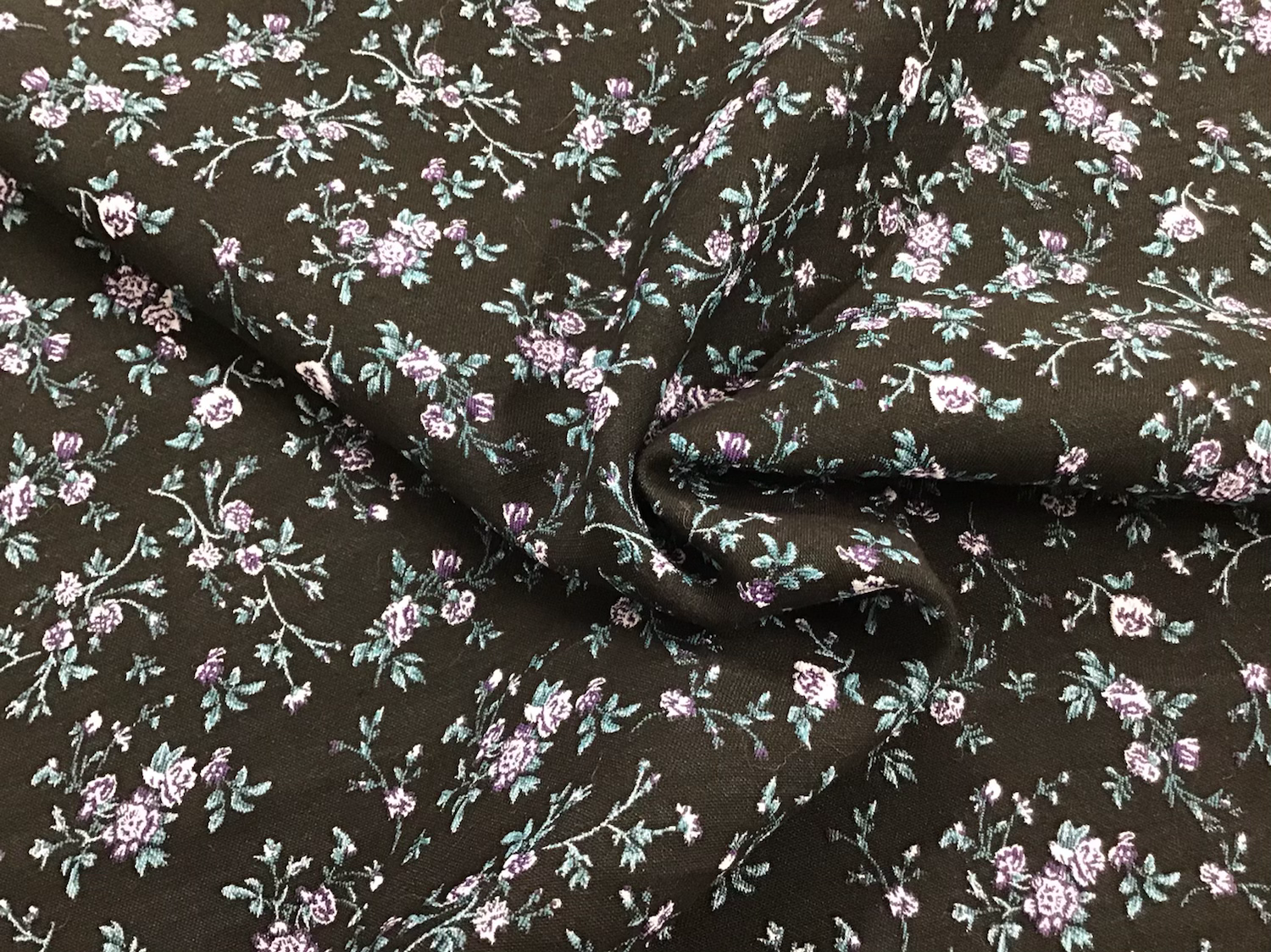 Cecily - Floral Jacquard