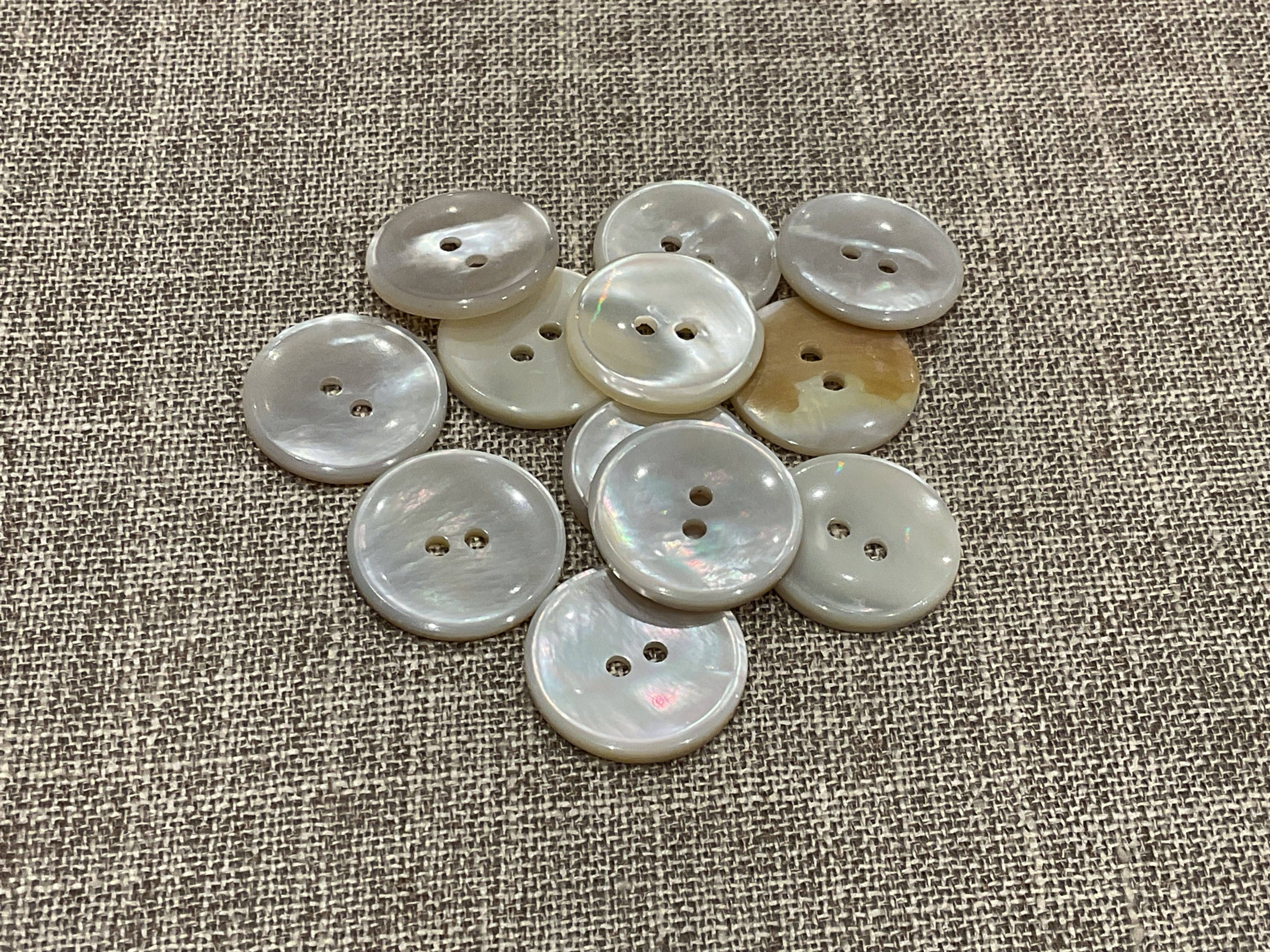 Vintage Ivory Mother of Pearl Buttons x 6
