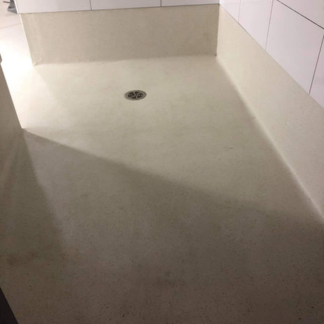 Aquarius AQI2012 Swan - Piscine Waskaganish-Douche et Drain - .jpeg