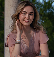 Isabella Novikov.jpeg