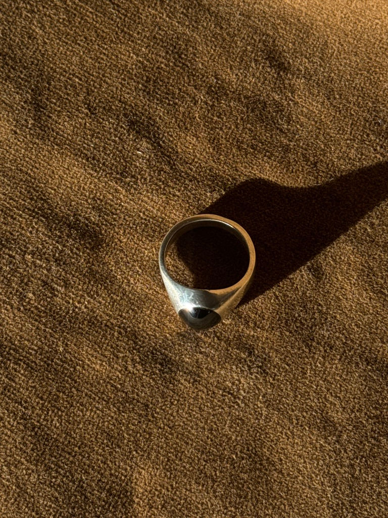 Thumbnail: Vintage Domed Silver and Onyx Ring