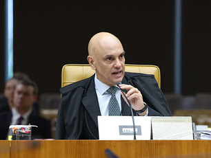Crise entre Moraes e Mendonça preocupa ministros do STF e não tem solução imediata