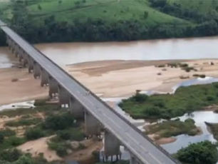 DNIT retoma proibição de caminhões na ponte do Rio Jequitinhonha, em Itapebi