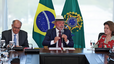 Luiz Inácio Lula da Silva volta a criticar gestão de Jair Bolsonaro durante pandemia
