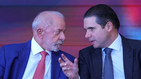 Câmara deve votar projeto sobre fim da escala 6x1 após articulação de Hugo Motta