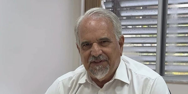 Ex-deputado critica prefeito de Coité por fala sobre apoio estadual à micareta