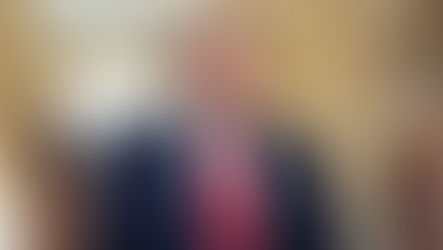 Trump ameaça Irã com ataque iminente e fala em destruição do país em “uma noite”