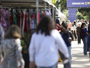 Desemprego no trimestre cai para menor taxa da série histórica