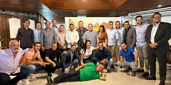 Prefeitos do MDB se reúnem em Salvador e defendem permanência de Geraldo Júnior e Angelo Coronel na chapa de 2026