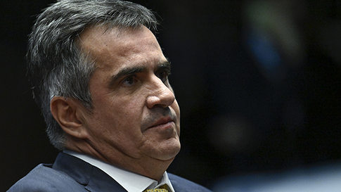Irmão de Ciro Nogueira investigado pela PF assinou contrato milionário com empresa ligada à Refit