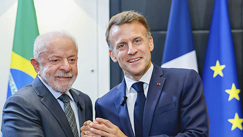 Lula se reúne com Macron no G7 e governo descarta encontro bilateral com Trump