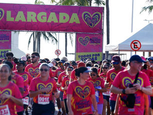 Corrida “Mulheres pela Vida” reúne milhares em Salvador e reforça combate ao feminicídio