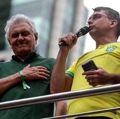 Flávio Bolsonaro busca apoio de Ronaldo Caiado para segundo turno