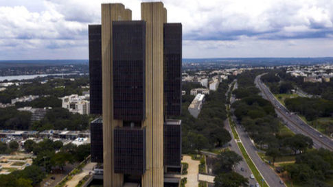 Banco Central abriu investigação após identificar evolução patrimonial suspeita de servidores no caso MasterBanco 