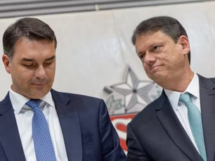 Tarcísio defende fim do sigilo do caso Dark Horse e diz que crise no STF arranha Estado de Direito