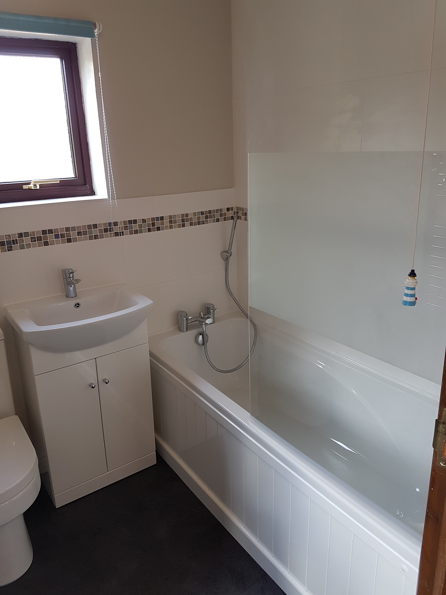 Kitchen Fitters Direct Kitchen and Bathroom fitters for Norfolk, UK