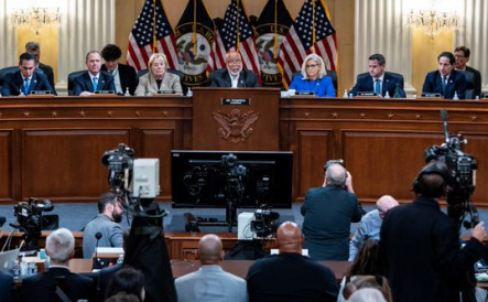 Resumen USA: Comité del 6 de enero pide enjuiciar a Trump al Departamento de Justicia