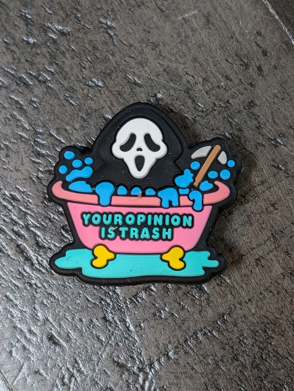 Looks similar to ghostface silicone focal bead