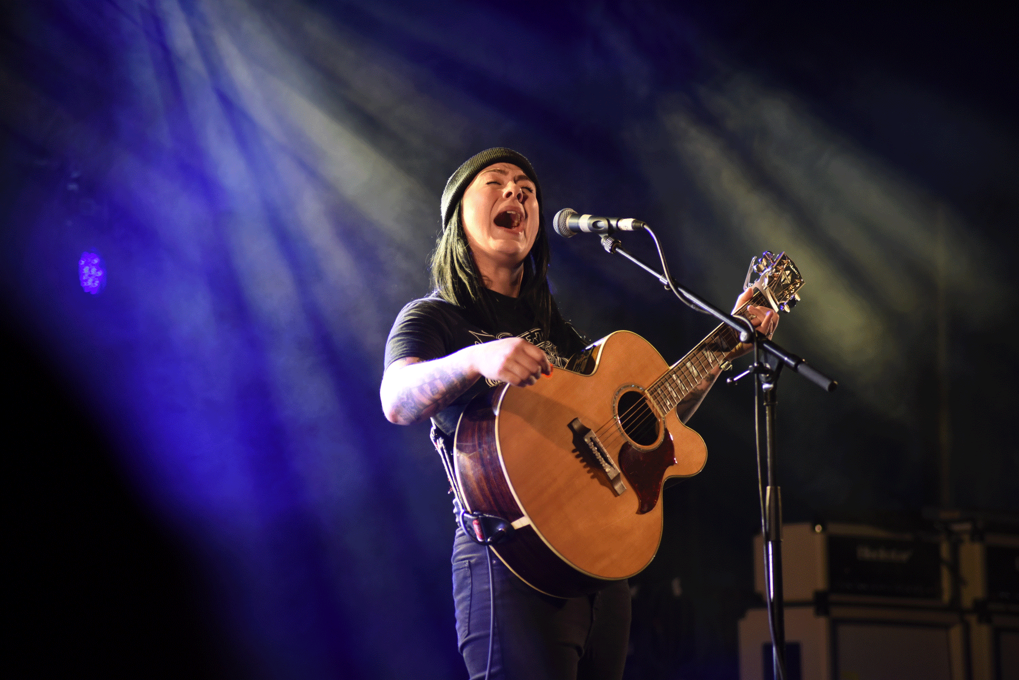 Lucy Spraggan at Loopallu