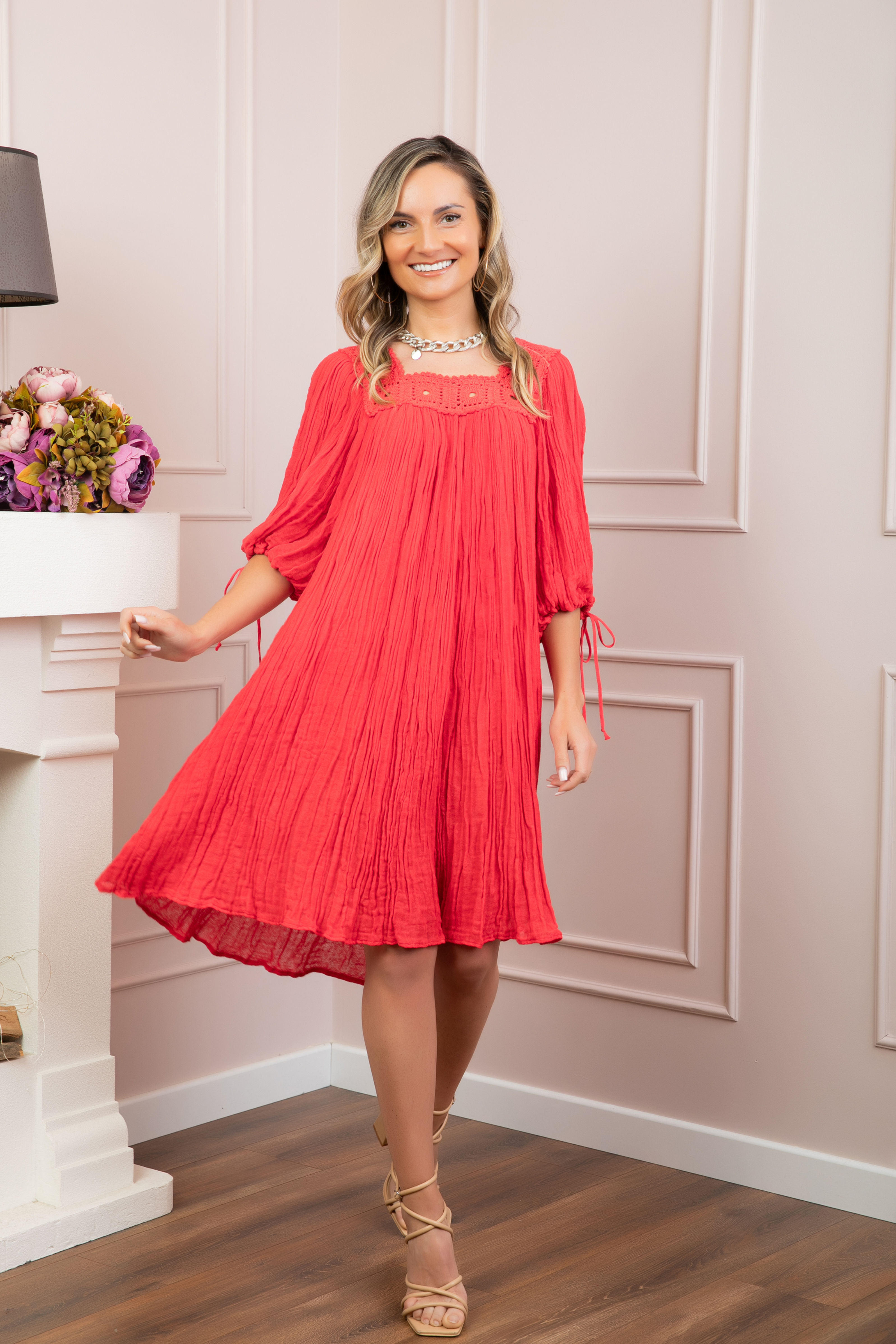 Rochie bumbac cu decolteu crosetat manual