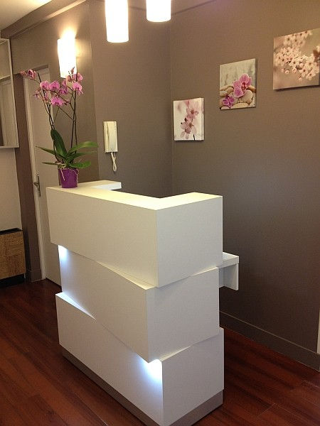 Thumbnail: ZEN RECEPTION DESK BY MDD