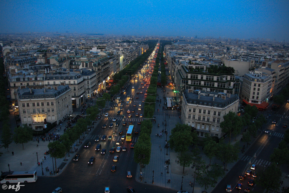Avenue des Champs-Elysees